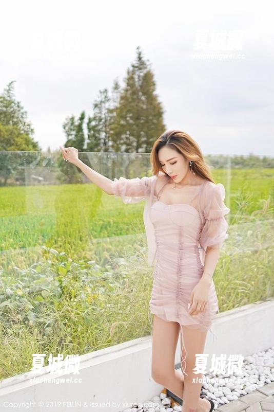 Feilin嗲囡囡 - 靠！这是Jennanni_Jen修女吗？图片太有戏了，原图附上来…没人能拒绝！