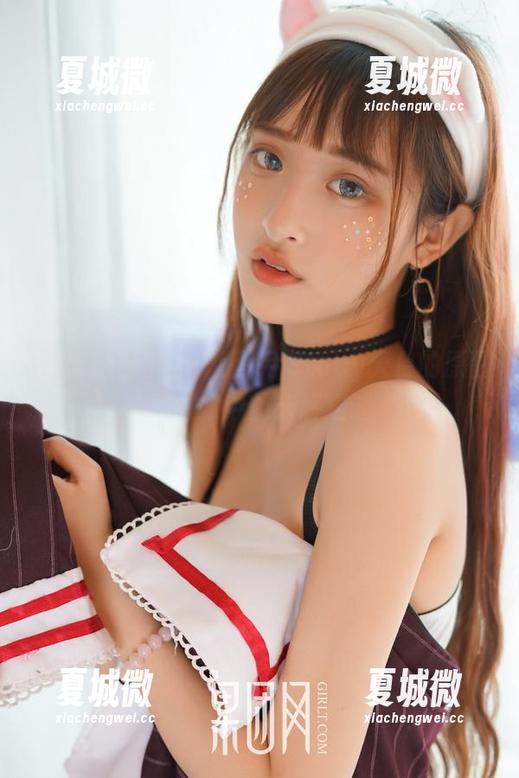 GIRLT果团网 - 何梦兮Stacy天台的原图和想象中的未解之谜