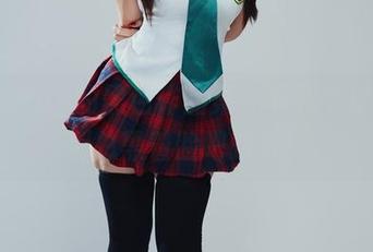 Puy Puy的黑色作品集,下载个提醒我别总黑着脸吧哈哈!