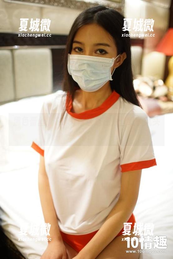 黑色蕾丝，ROSI你这是在为壁纸争风头嘛？