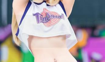 Umeko J的厨娘写真集,更新就像她的菜谱一样,时常来点新花样。