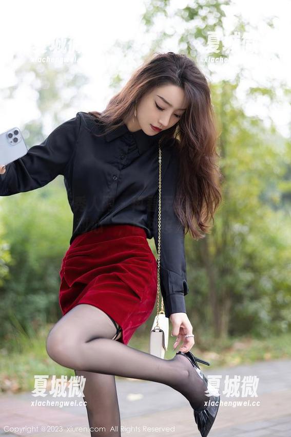 Xiuren秀人网 - 再看无圣光的Carol周妍希“甜心”，图包也是个小甜蜜。