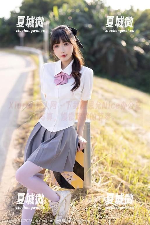 Xiuren秀人网 - 下载张思允Nice办公室的写真，慢慢欣赏的节奏。