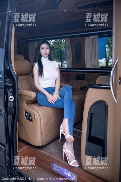 Xiuren秀人网 - 狐小妖Baby的女友图鉴：你能看出哪个画面是一场戏吗？