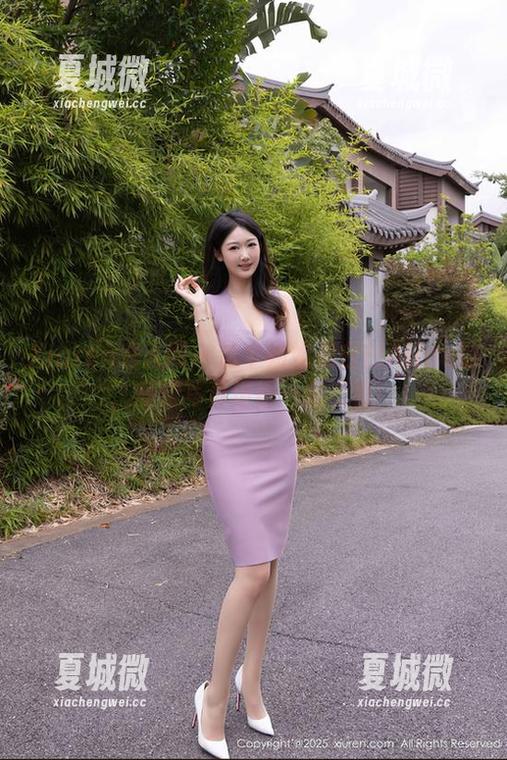 Xiuren秀人网-白白Alina Xiuren秀人网 - 这个姐姐是白白Alina的,高清写真值得一看二看!