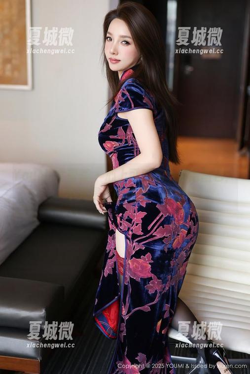 YouMi尤蜜荟 - 心上可Flora泳池图包：不只是水的味道，哦哦
