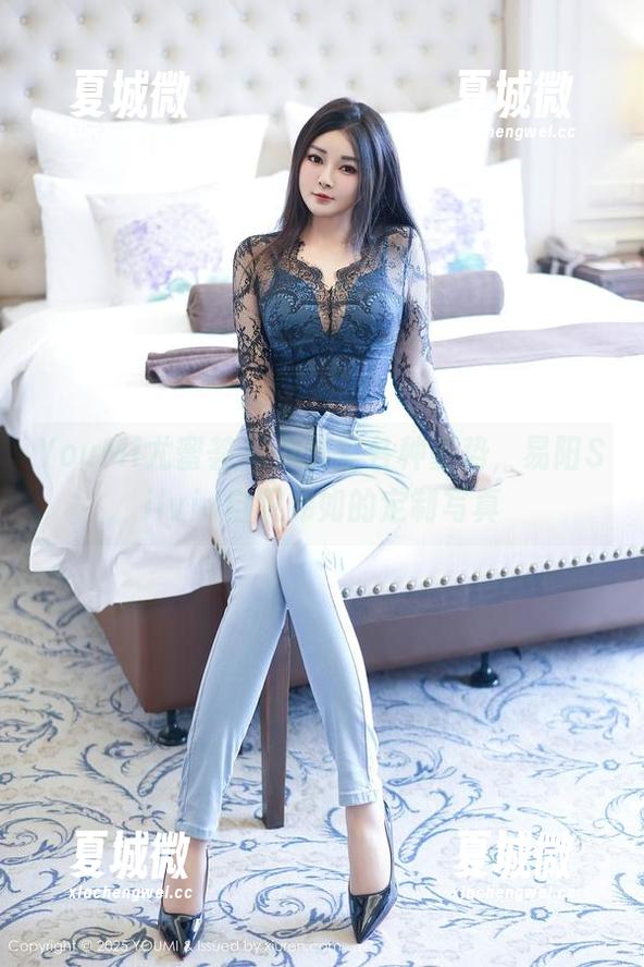 YouMi尤蜜荟 - 办公室各种姿势，易阳Silvia自叹弗如的定制写真