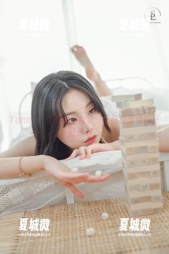 Yuna(윤아)的私房合集：谁能拒绝她的狂野诱惑？