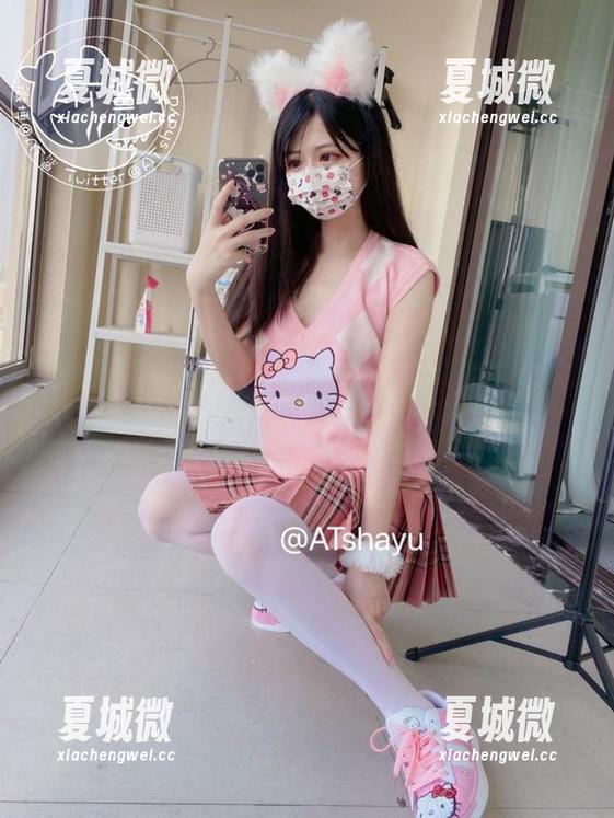 at鲨鱼的红裙写真集火速上线，推荐给所有喜欢小惊喜的你们！