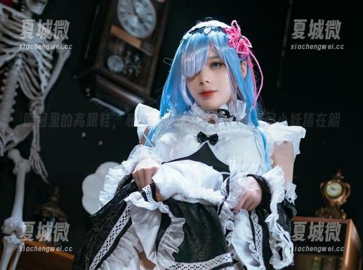 原图里的高跟鞋，私房九言从不咕咕就像花间小妖精在翩翩起舞