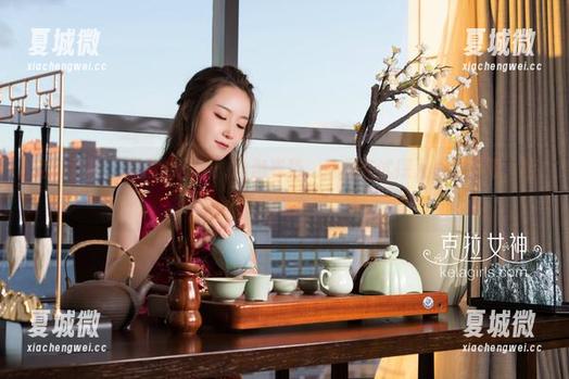 克拉女神 - 盈盈的图包：瑜伽姿势，就像在试探人类的极限，哈哈！