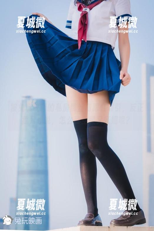 被兔玩映画的私房黑丝高跟鞋吸引，反正我只想说，怎么就空灵又妩媚呢？