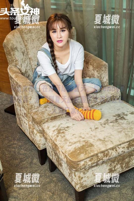 头条女神 - 在薄荷绿的夏天，看JennyR的写真，没想到夏天的衣服比冰淇淋还让人流口水！