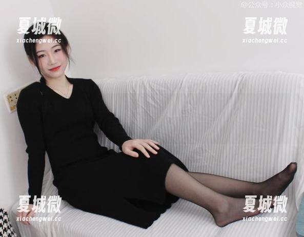 小众视觉 - 免费作品直通车：小薯条的自拍，让你在家也能开个模特秀！