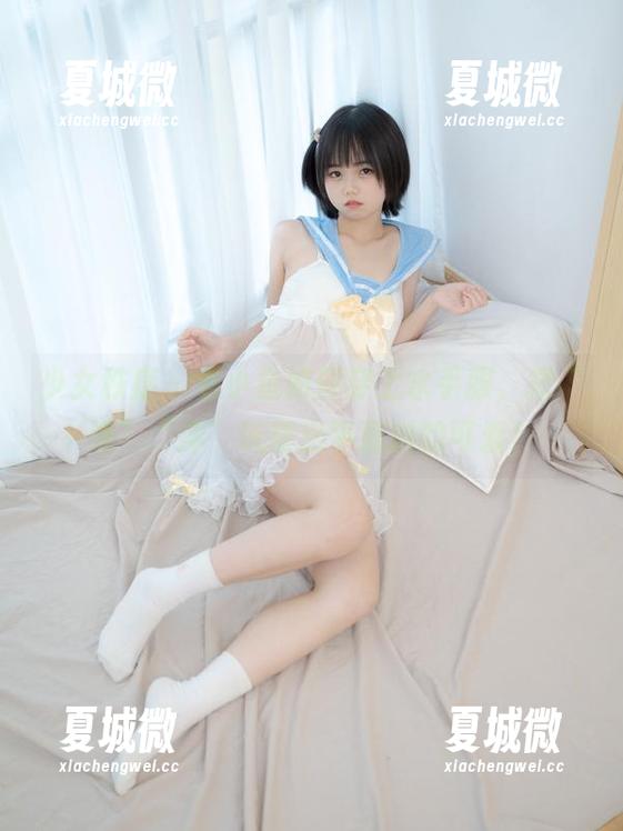 少女秩序 - 看小鱼如何穿上水手服，把“海”“洋”玩得出乎意料的可爱！