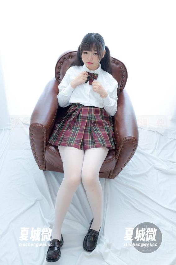 少女秩序最新更新！白丝与蓝裙相遇，快来看看这场“小风波”！