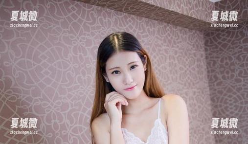 尤物馆 - 我其实想要的是木木hanna在丝袜里的大胆演绎，图包里还有更多意外哦！