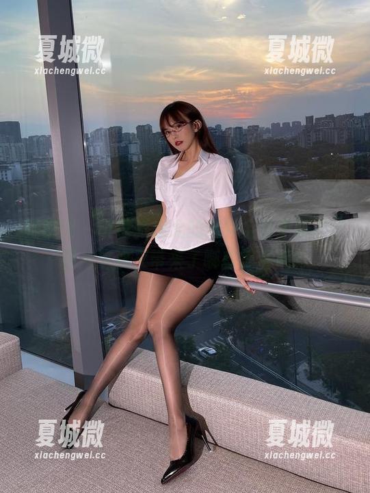 微密圈 - 听说张思允的修女全套更新了，图片这次又带来了哪些惊喜呢？