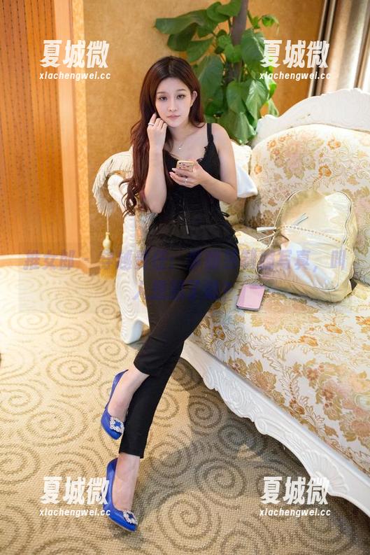 推女郎 - 穿越责任：李丽莎制服写真，叫人想起了谁？