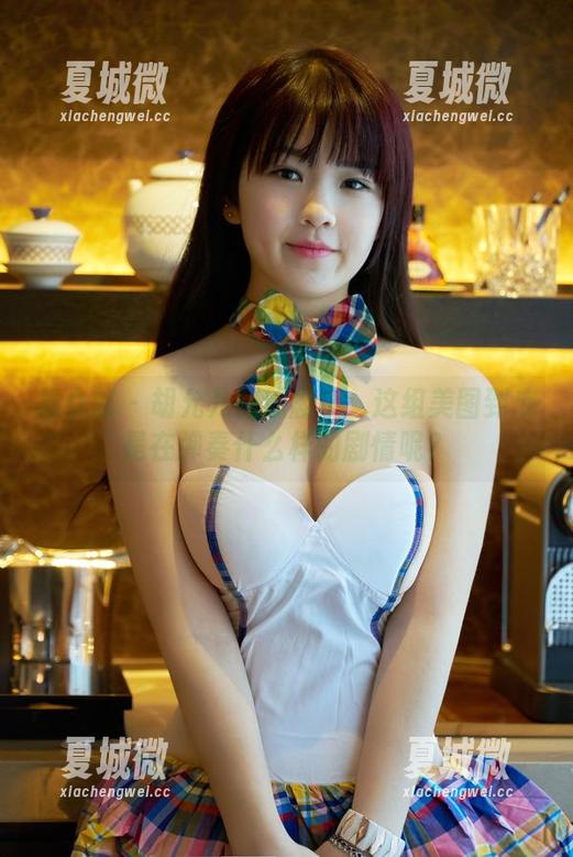 推女郎 - 胡允儿在线剧场：这组美图到底是在弹奏什么样的剧情呢？