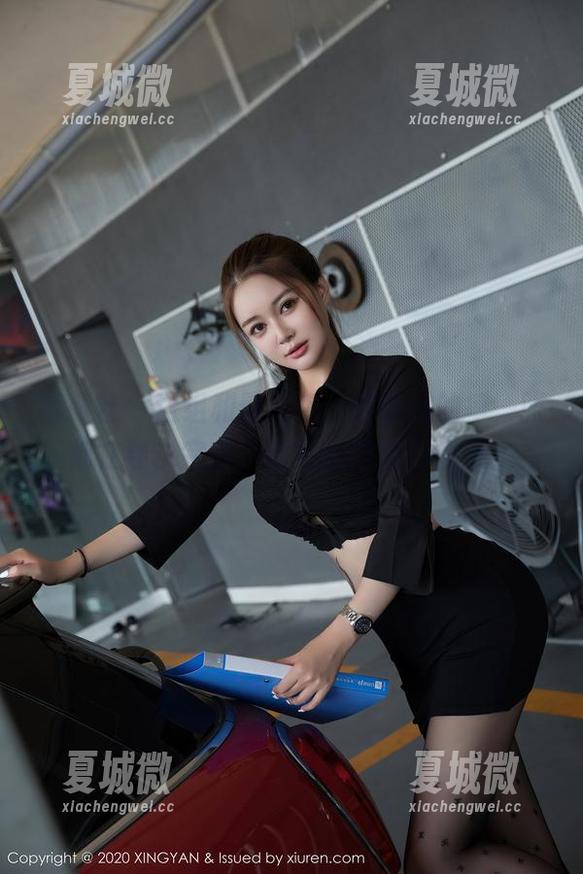 星颜社 - 这组和服图包，黎秋秋的每一张都在寻求完美，谁能抵挡如此诱惑？