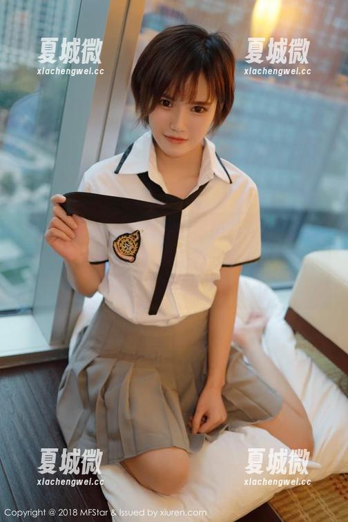 模范学院 - 美图再加上厨房的那种氛围，蔡文钰Abby的厨娘角色太让人想多了，好吧，是我想多了？