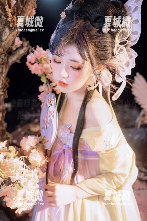 碧蓝档案-妃咲精彩合集，爆机少女喵小吉把每一张图片都弄得如此曲折离奇。