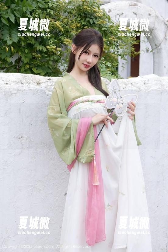 秀人网 - 徐莉芝Botty的“御姐”图集震撼上线，下载之后小心身体失控哦，效果自不必多说！