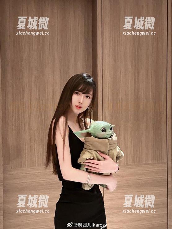 腐团儿Ikaros的裤里丝，精选系列勾动你的想象