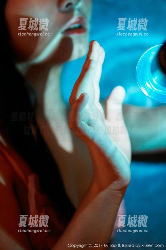 蜜桃社 - 许思铭的运动分享，我是不是太过认真，看得我都想参加拍摄了？