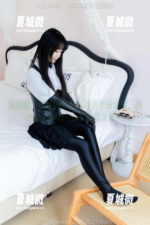 袜啵啵 - 甜甜圈全套OL制服华丽变身，图包小花絮都在偷偷闪闪发光！