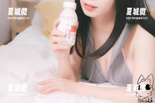 陌陌咕咕咕，为什么你的索尼子写真分享总让我心痒痒