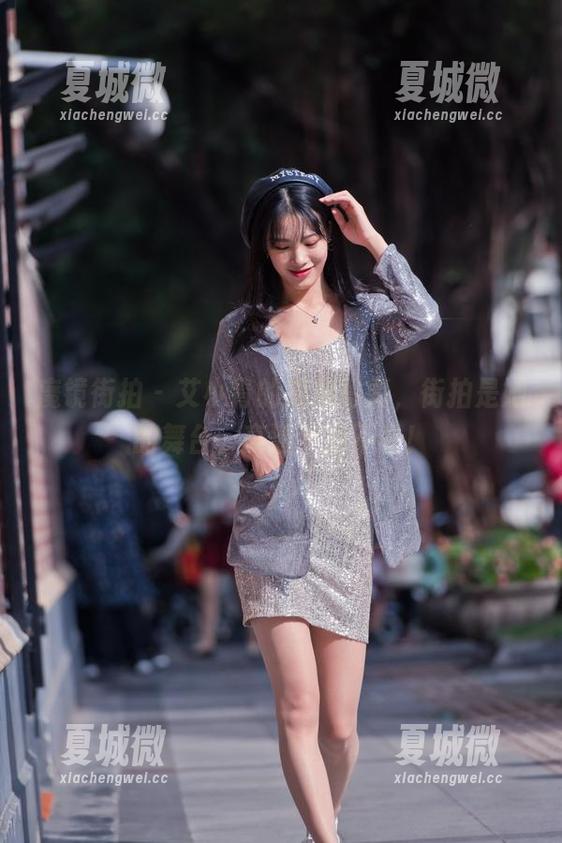 魔镜街拍 - 艾小青的旗袍写真，街拍是她的舞台，高清不得不看！