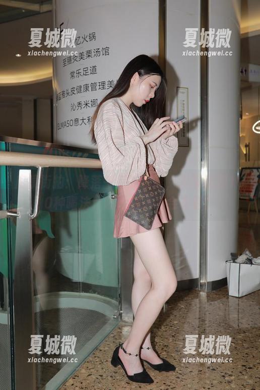 魔镜街拍：降落午后的咖啡，发现资源100种喝法，随便挑，不会有错！